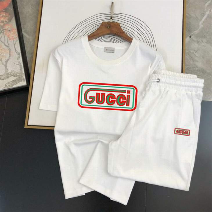 Picture of Gucci Shirt Pant Suits _SKUGucciM-5XL12yn9722081